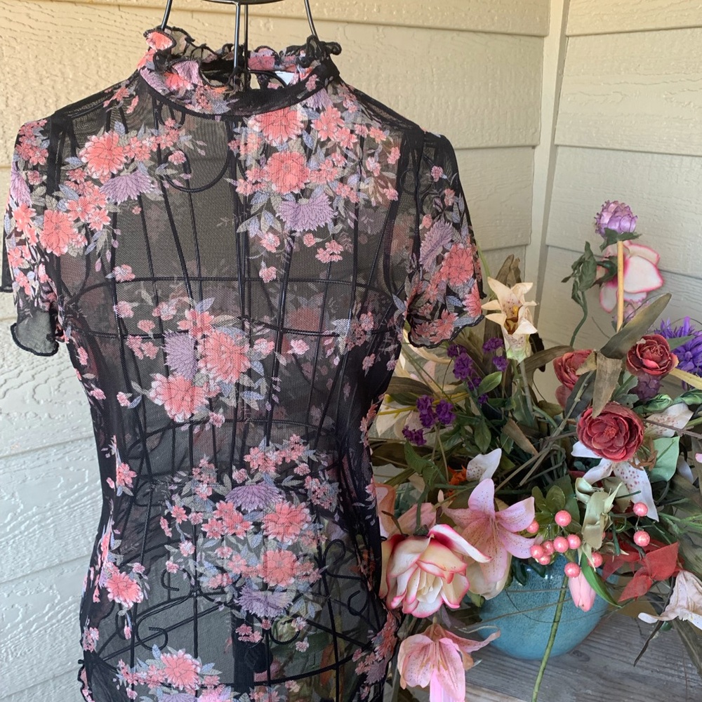 URBAN Romantics Dark  Floral Mesh Blouse vintage sheer